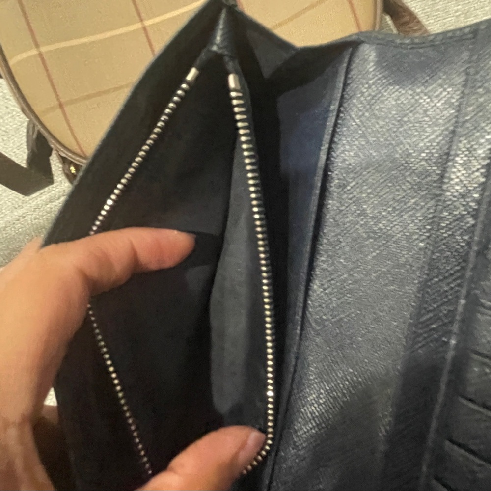 Authentic PRADA Men's Saffiano Leather Bi-Fold Long Wallet- Black - Picture 6 of 14